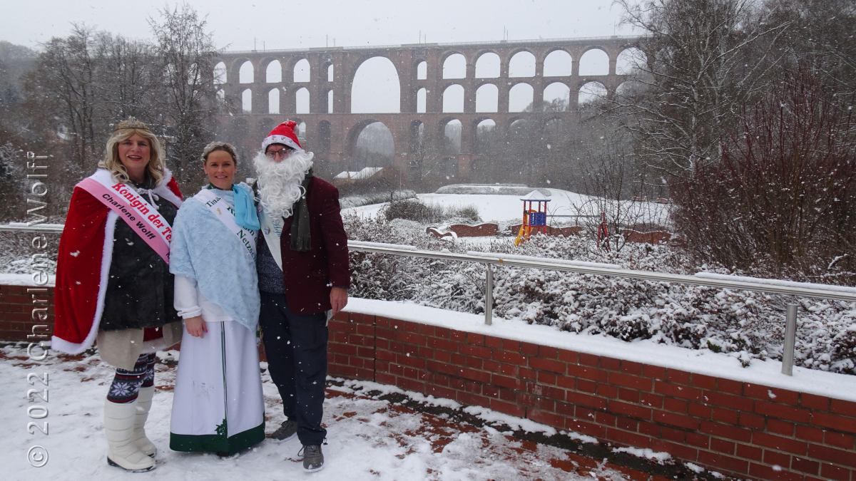 Charlene, Lutzi und Tina an der Gölzschtalbrücke